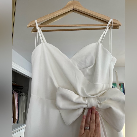 White Maxi Bridal Shower Dress with Bow from Red Dress size M new with tags - Picture 8 of 16